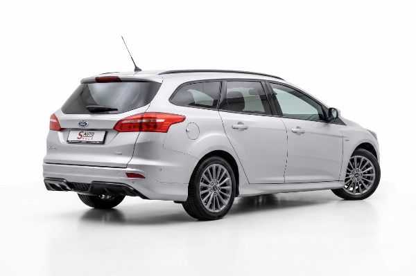 car Ford Focus id18202 photo #2