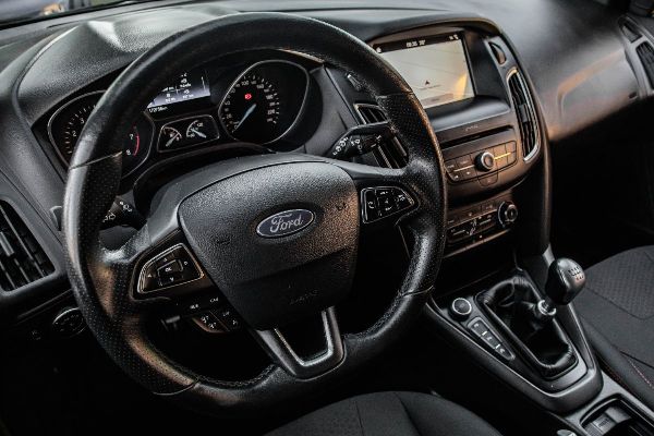 car Ford Focus id18202 photo #9