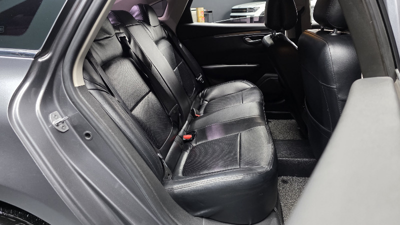 car Renault Samsung SM6 id18207 photo #12