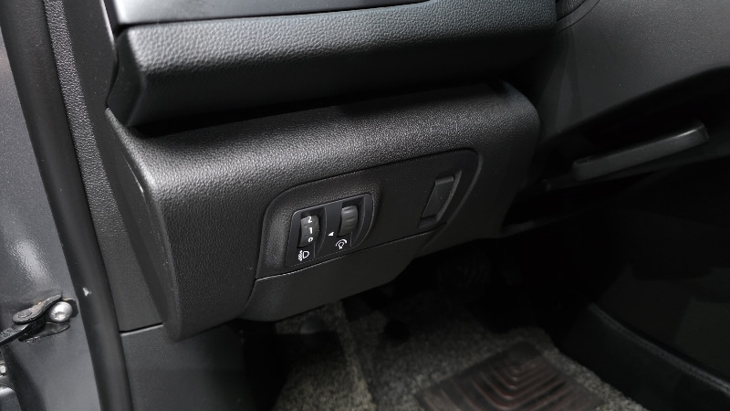 car Renault Samsung SM6 id18207 photo #13