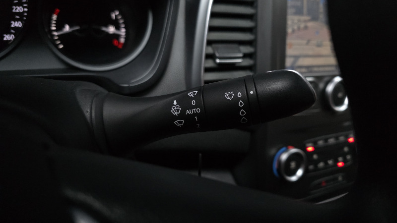 car Renault Samsung SM6 id18207 photo #18