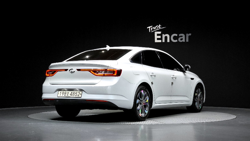 car Renault Samsung SM6 id18232 photo #2