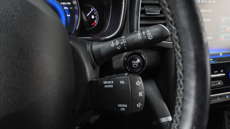 car Renault Samsung QM6 id18455 photo #18