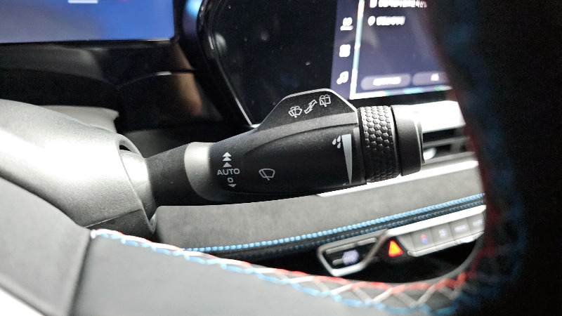 car Renault Samsung QM6 id18547 photo #28