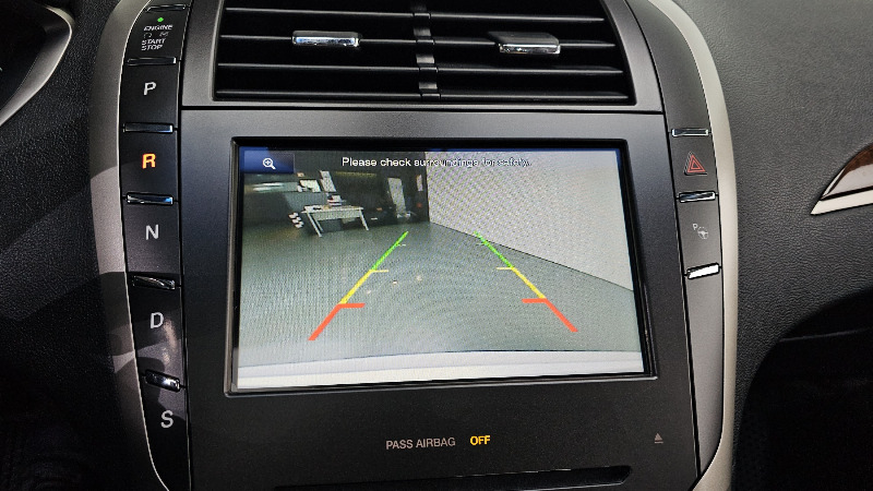 car Lincoln MKZ id18676 photo #17