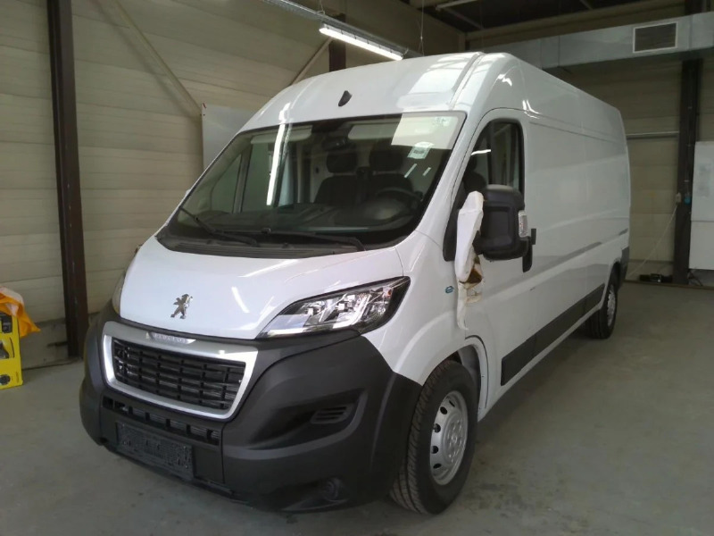 car Peugeot Boxer id18759 main photo