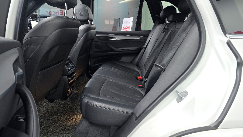 car BMW X5 id18821 photo #12