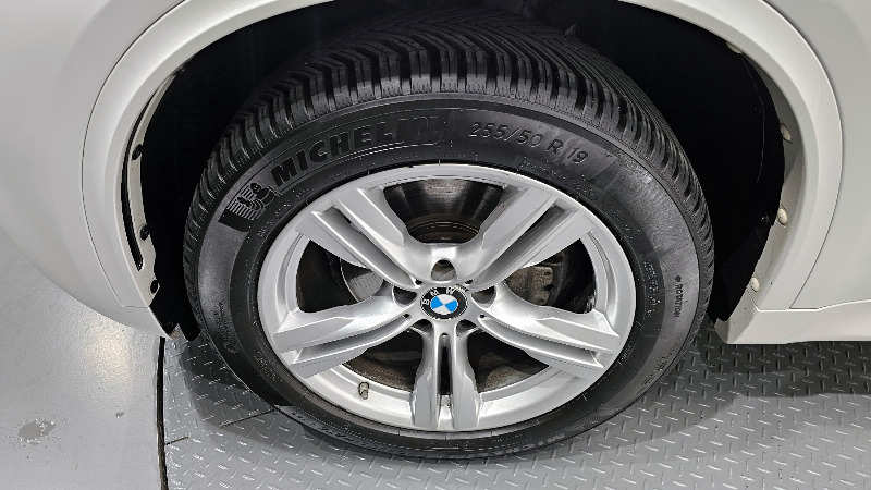car BMW X5 id18821 photo #5