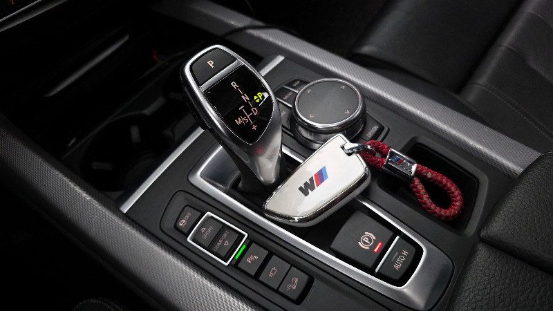 car BMW X5 id18821 photo #9