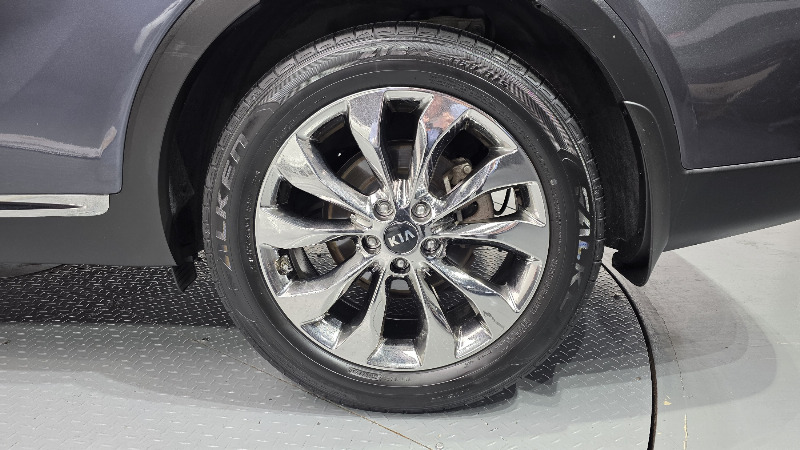 car KIA Sorento id19020 photo #21