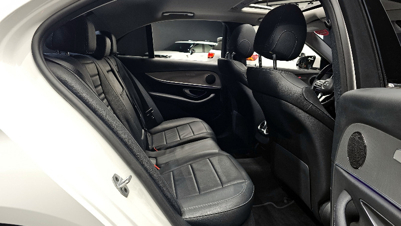 car Mercedes Benz E Class id19569 photo #11