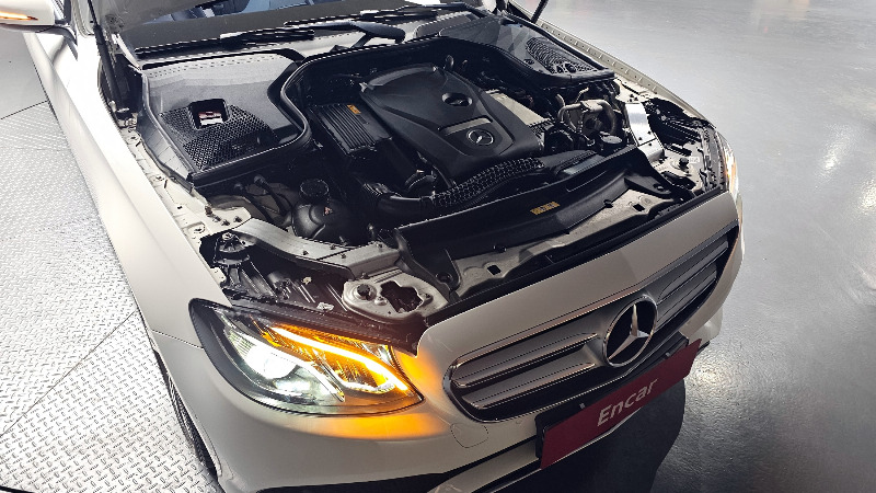 car Mercedes Benz E Class id19569 photo #6