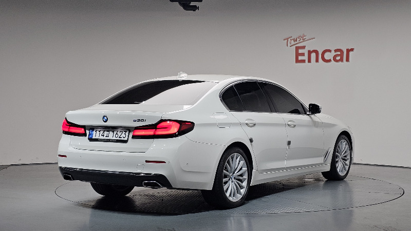 car BMW 5 Series id20745 photo #2