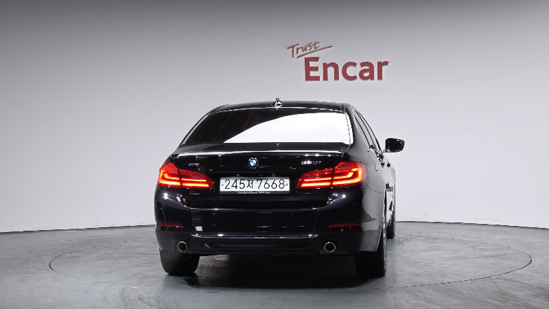 car BMW 5 Series id20747 photo #4