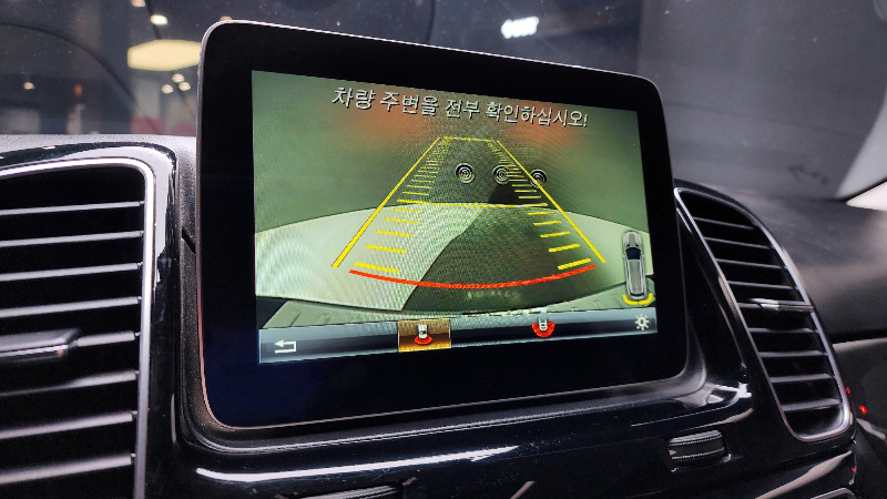 car Mercedes Benz GLE id20854 photo #16