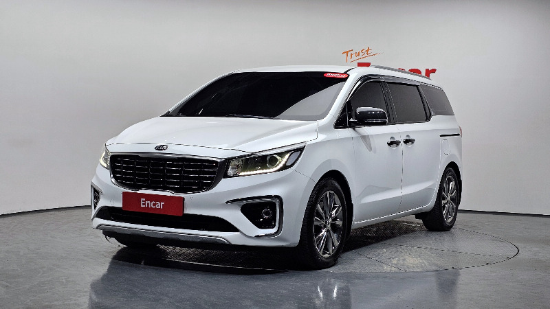 car KIA Carnival id20891 main photo
