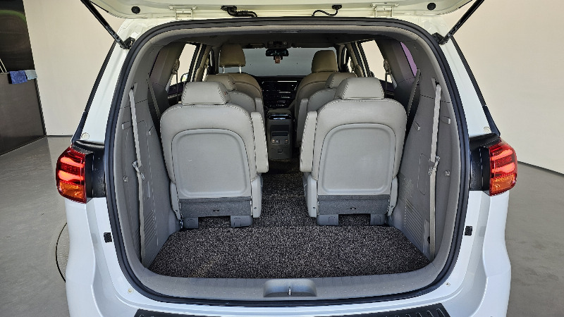 car KIA Carnival id20891 photo #20