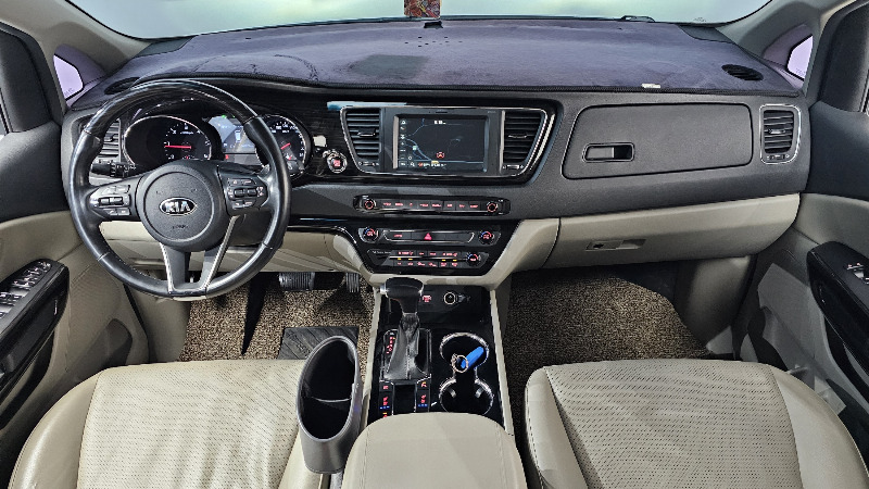 car KIA Carnival id20891 photo #7