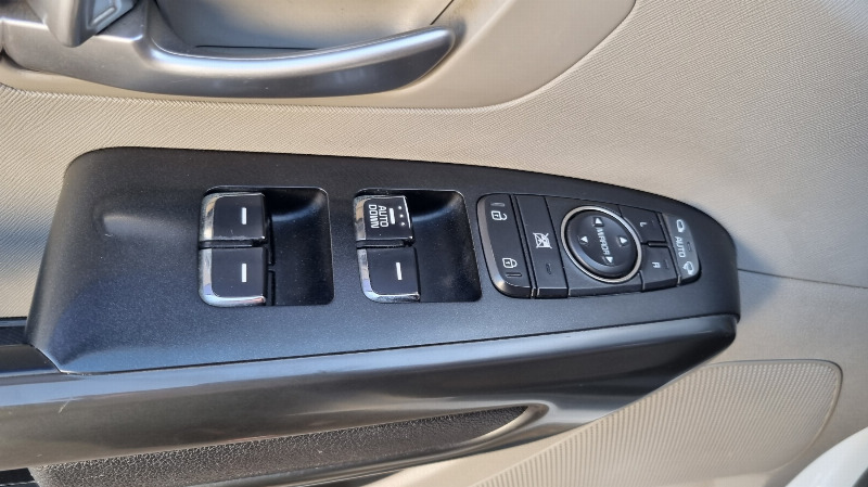 car KIA Carnival id20893 photo #11