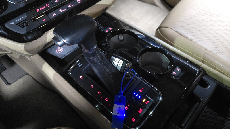 car KIA Carnival id20912 photo #9