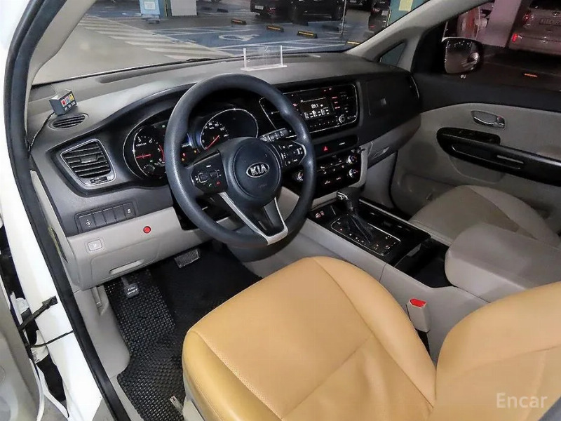 car KIA Carnival id20918 photo #11