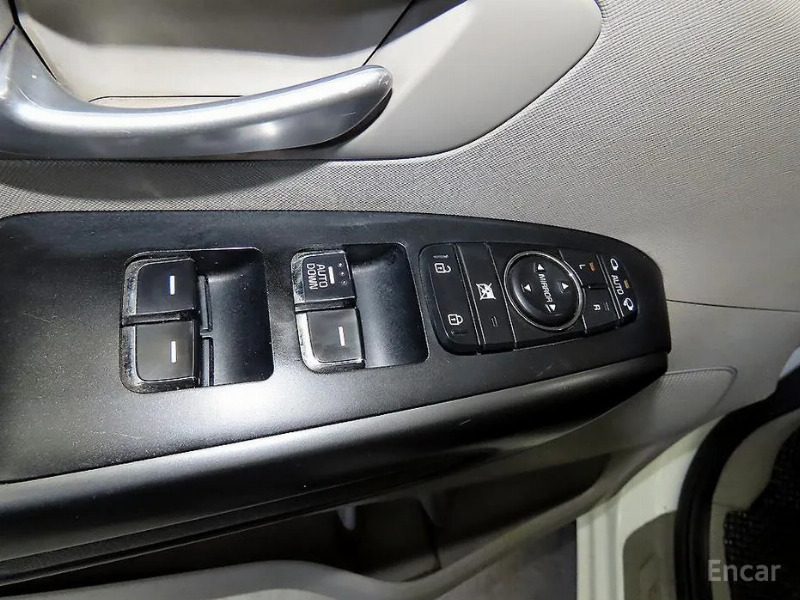 car KIA Carnival id20918 photo #13