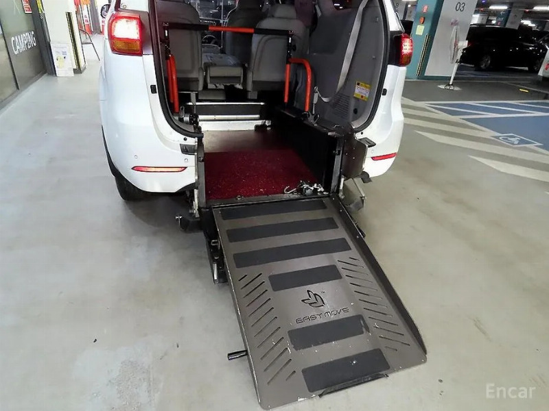 car KIA Carnival id20918 photo #18