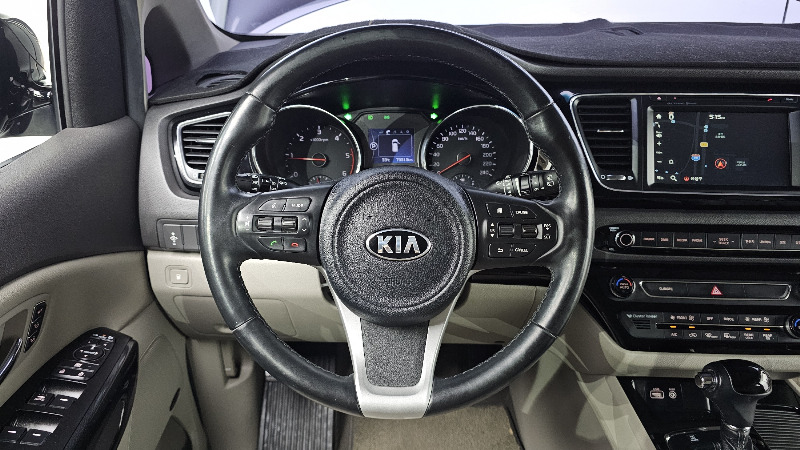 car KIA Carnival id20922 photo #14