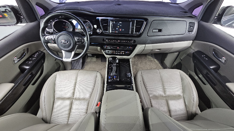 car KIA Carnival id20922 photo #7