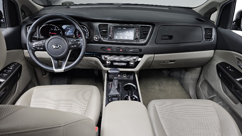 car KIA Carnival id20929 photo #7