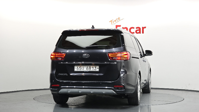 car KIA Carnival id20934 photo #4
