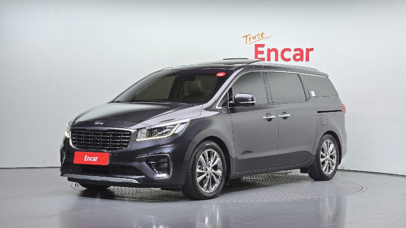 car KIA Carnival id20956 main photo