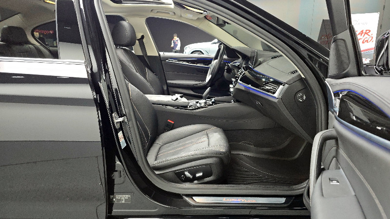 car BMW 5 Series id20979 photo #11