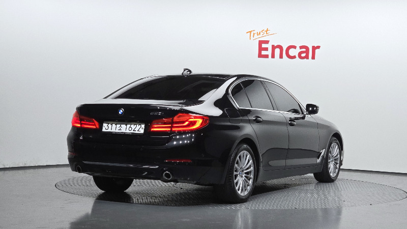 car BMW 5 Series id20979 photo #2