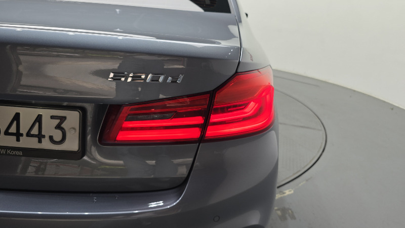 car BMW 5 Series id21158 photo #23
