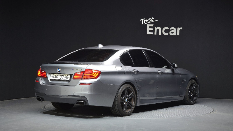 car BMW 5 Series id21159 photo #2
