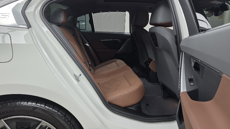 car BMW 5 Series id21192 photo #11