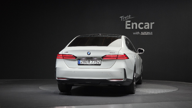 car BMW 5 Series id21192 photo #4