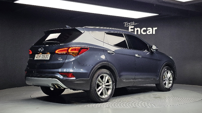 car Hyundai Santa FE id21333 photo #2
