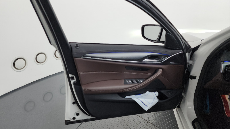 car BMW 5 Series id21368 photo #24