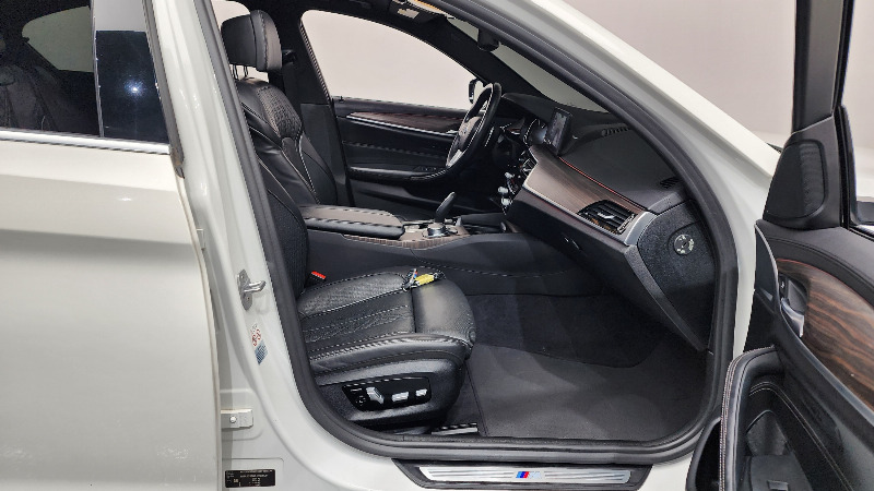 car BMW 5 Series id21373 photo #11