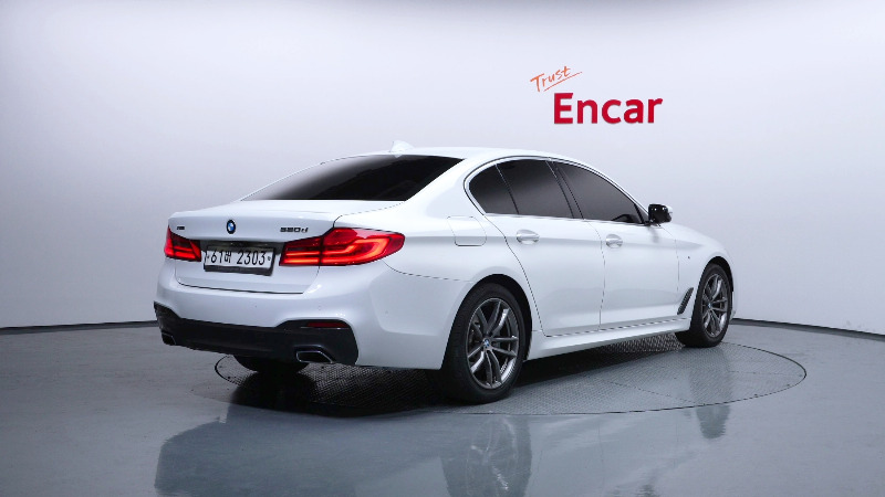 car BMW 5 Series id21373 photo #2