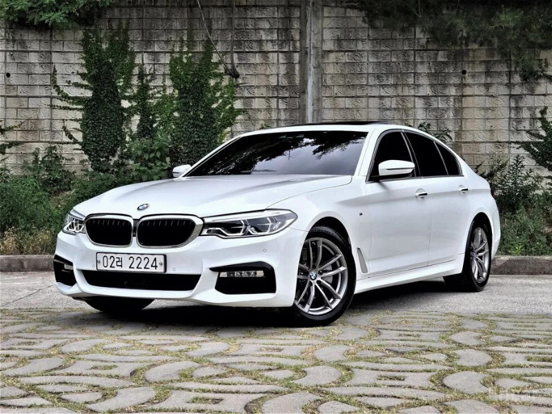 car BMW 5 Series id21386 main photo