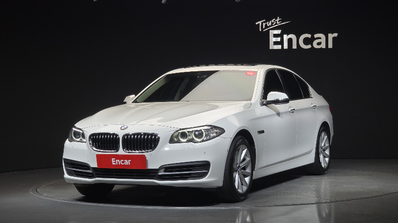 car BMW 5 Series id21595 main photo