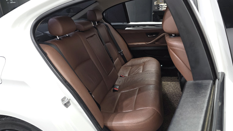 car BMW 5 Series id21604 photo #12
