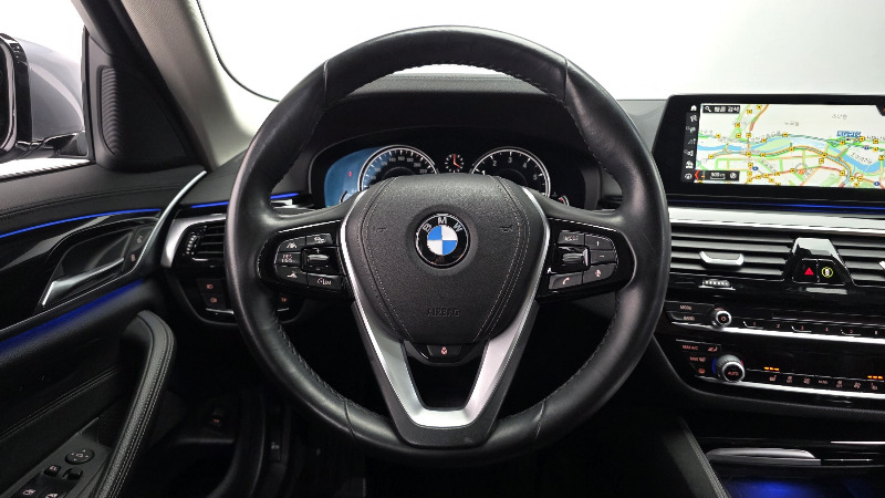 car BMW 5 Series id21635 photo #13