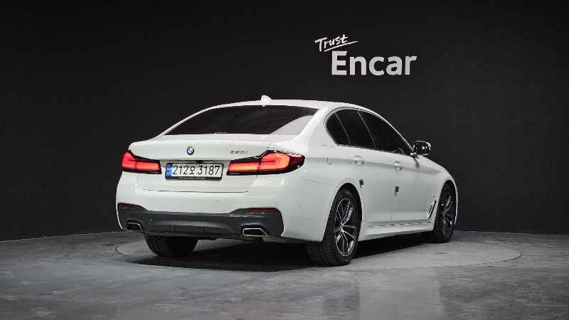 car BMW 5 Series id21643 photo #2
