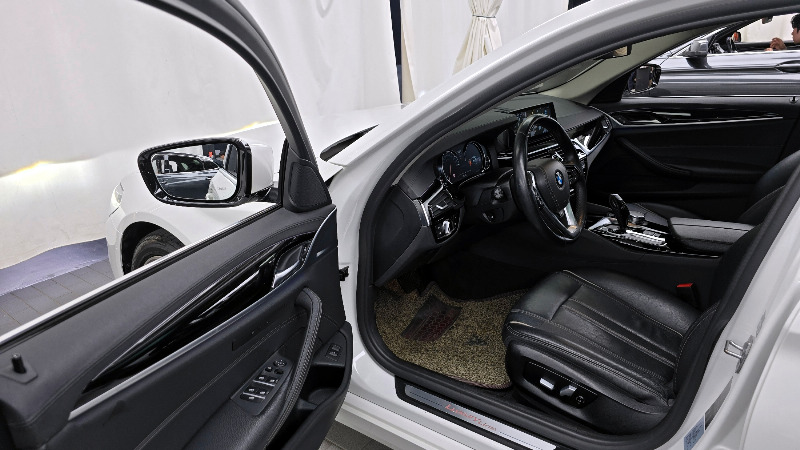 car BMW 5 Series id21651 photo #10