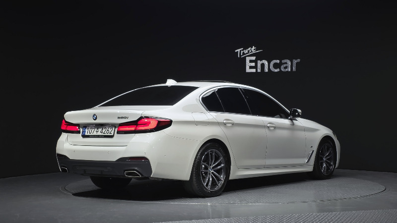 car BMW 5 Series id21762 photo #2