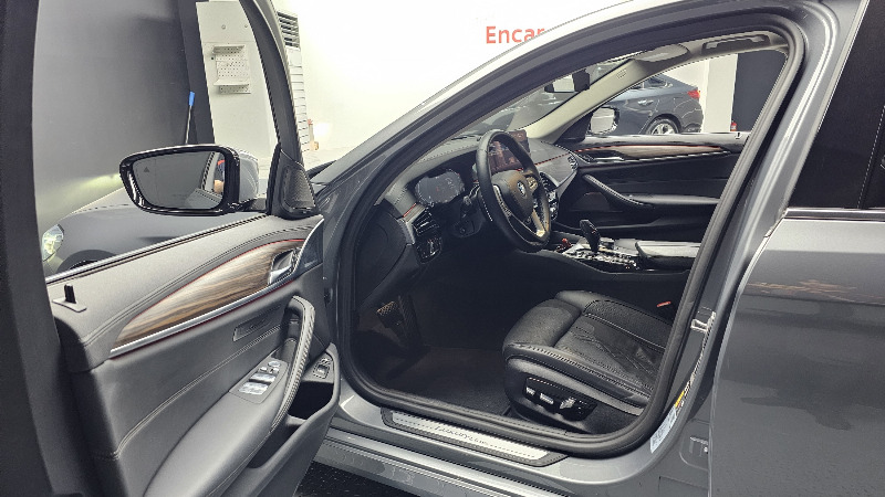 car BMW 5 Series id21767 photo #10